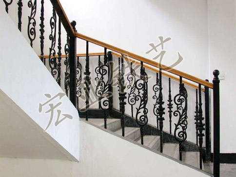 鍛造藝術(shù)樓梯
